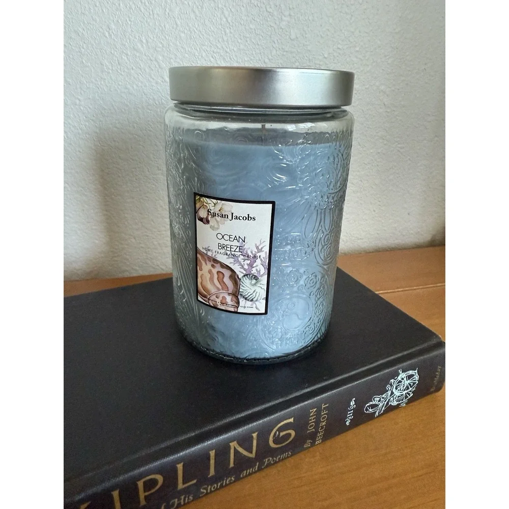 Susan Jacobs NEW Home Fragrance Candle Ocean‎ Breeze